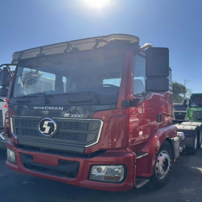 Used Shacman Tractor Trucks New M3000S Red
